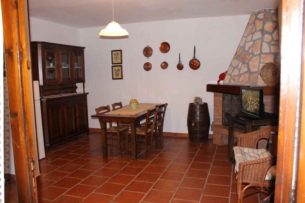 Albachiara Bed & Breakfast โมโนโปลี ห้อง รูปภาพ
